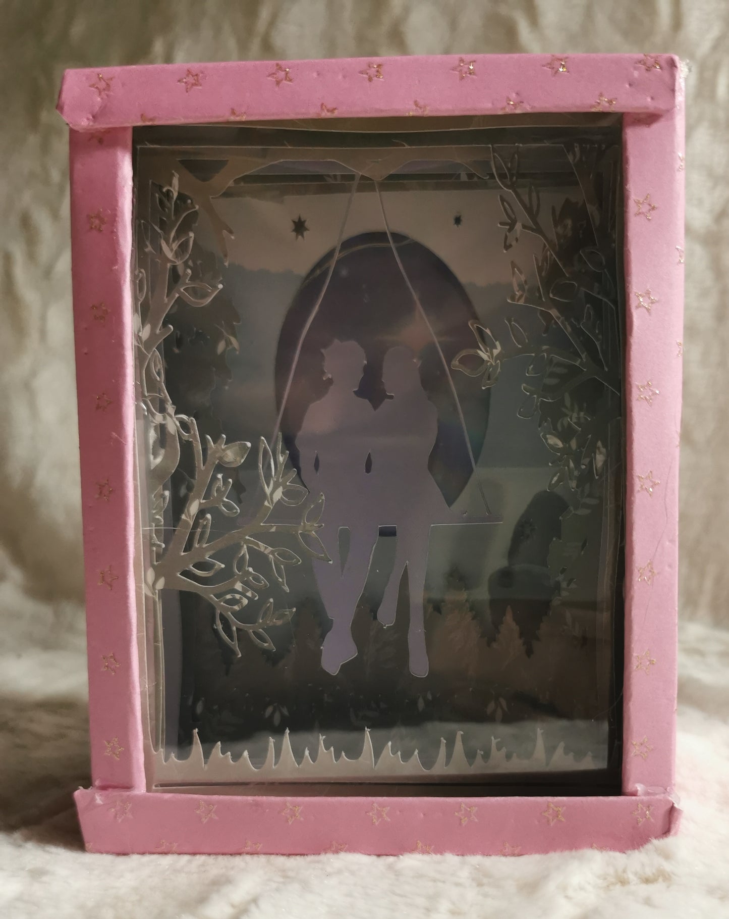 Lightbox femmes sur balançoire