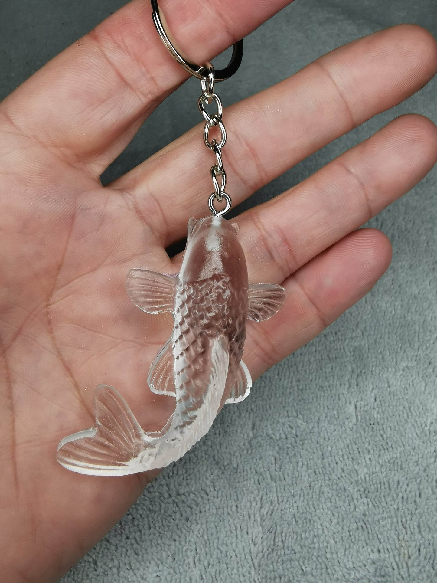 Porte clé poisson transparent