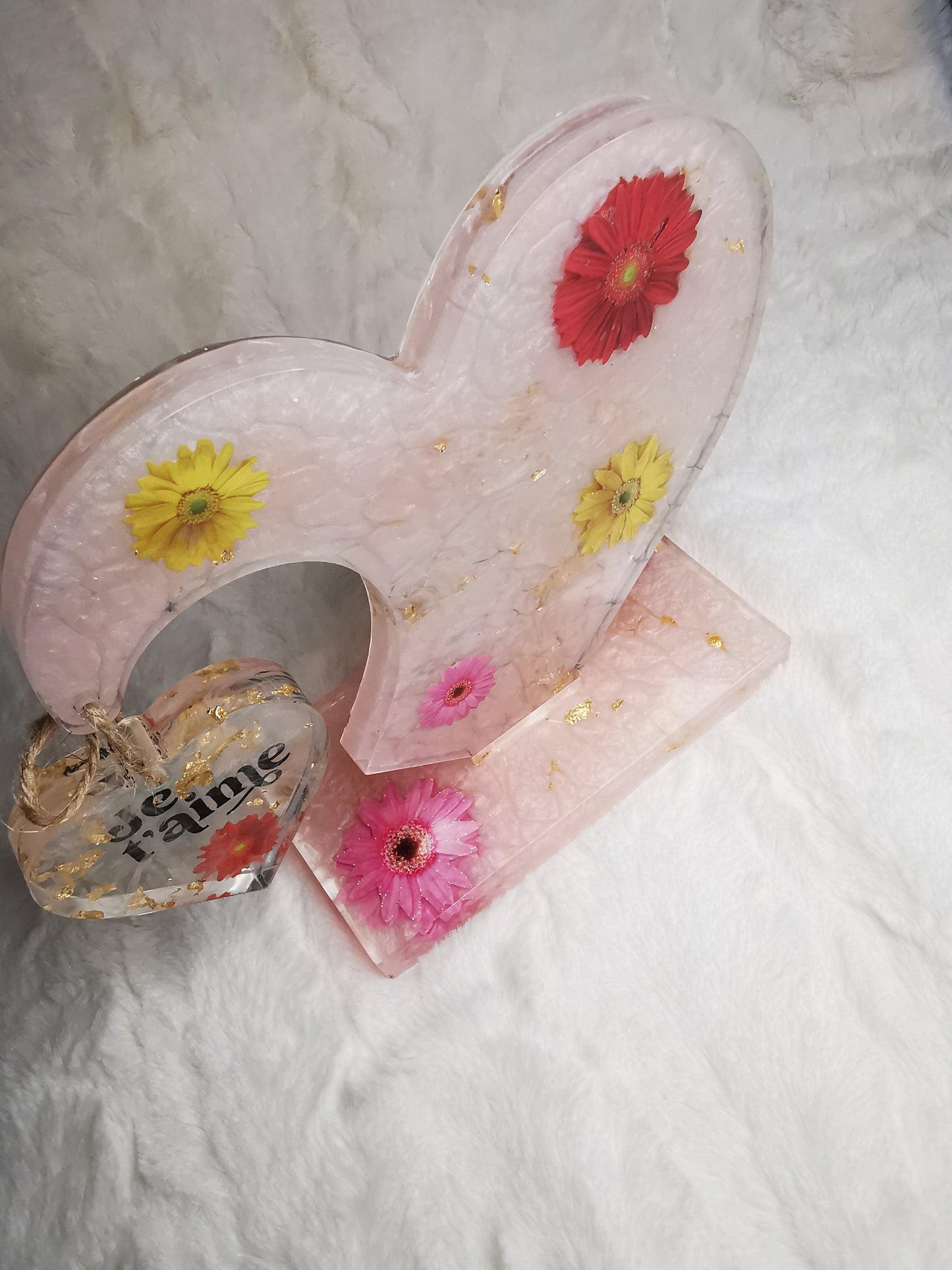 double coeur sur socle rose a fleur (maman, mamie, st valentin)