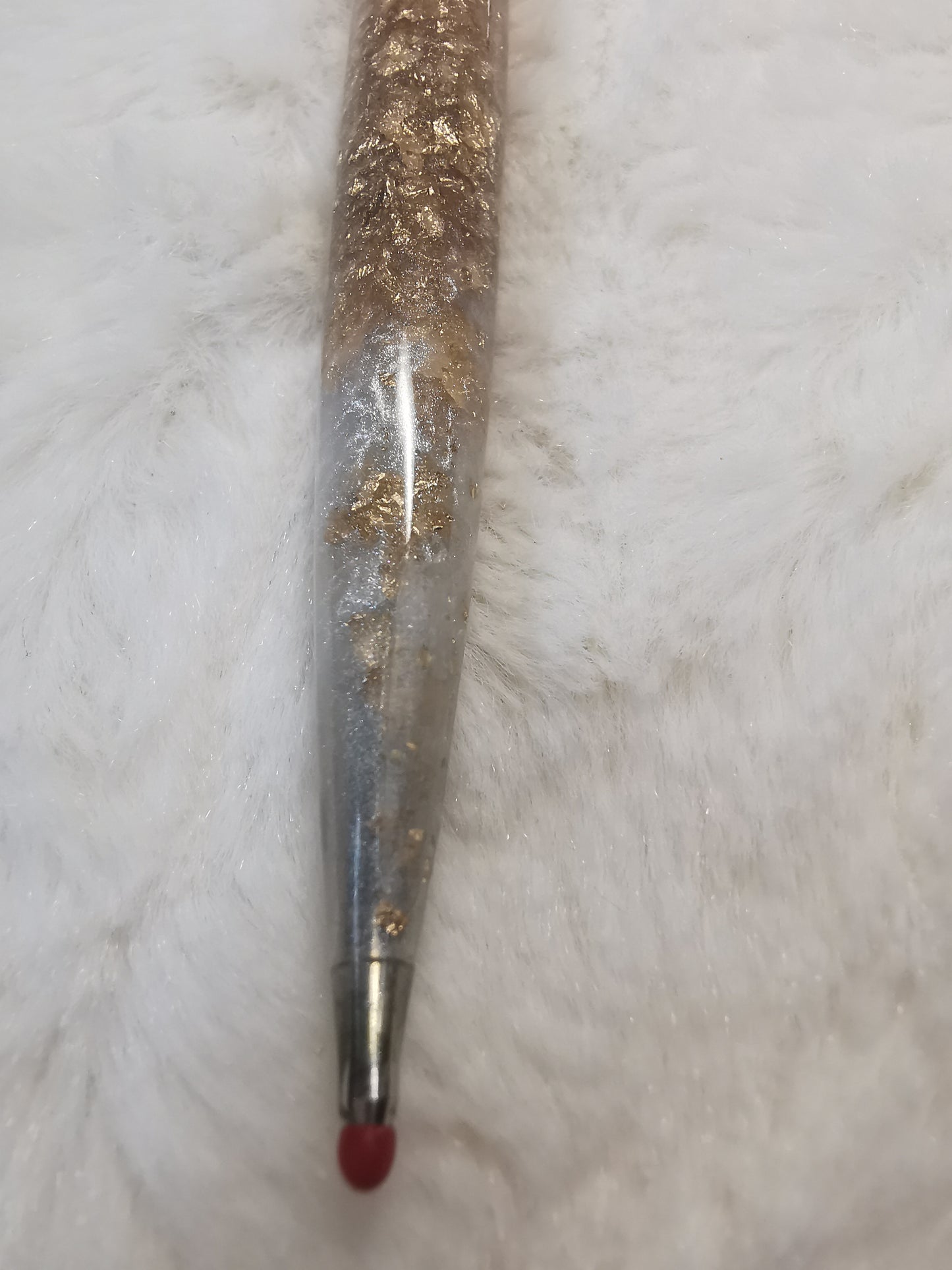 stylo avec breloque