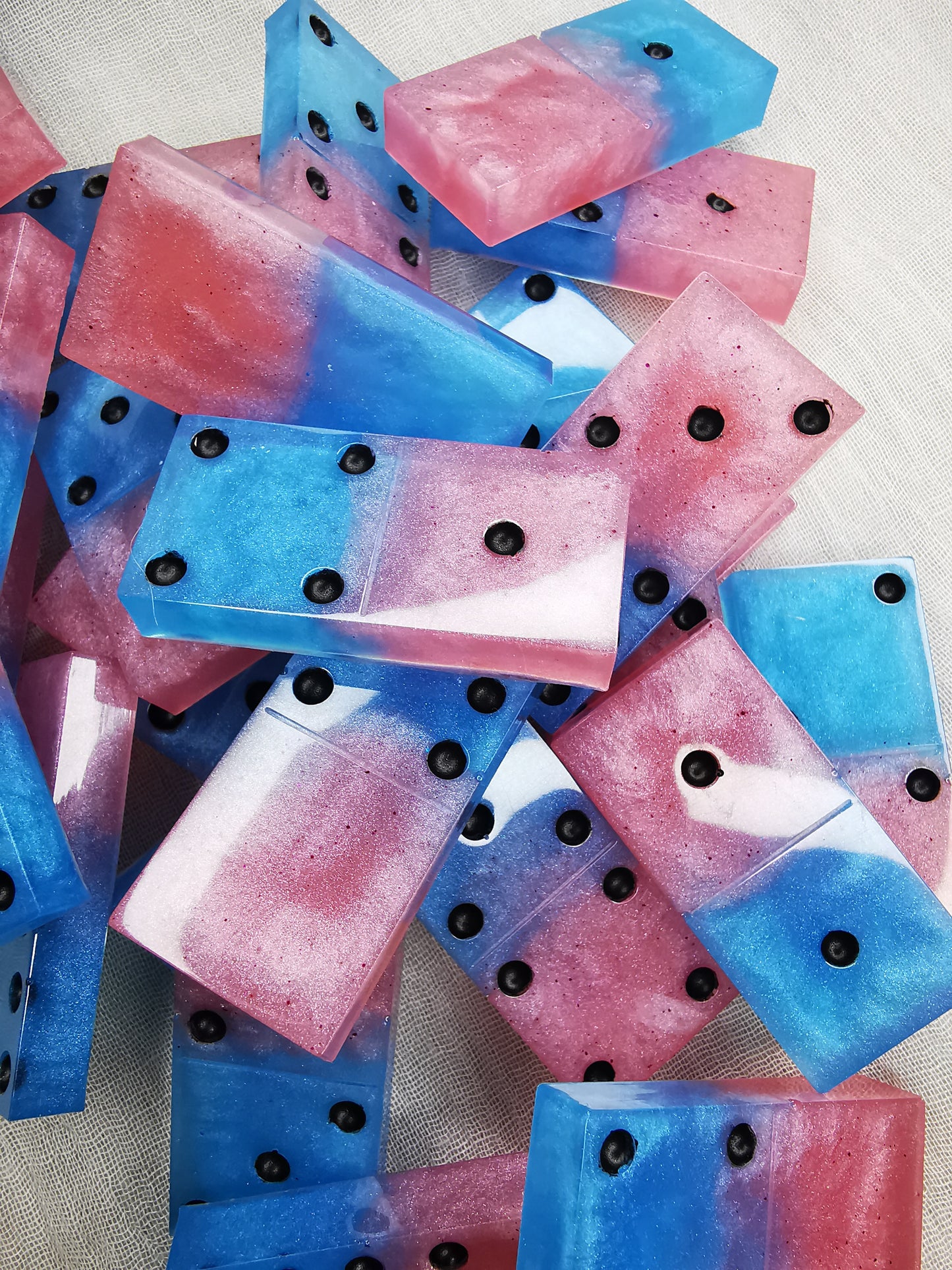 Jeu de domino aux couleurs de un gars/une fille