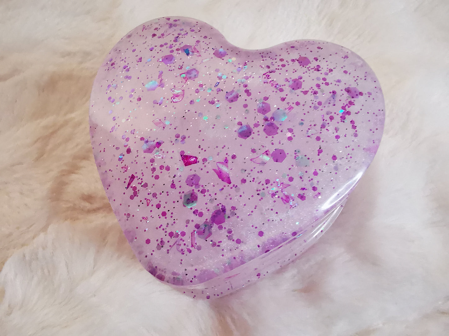 boite coeur violette et rose avec paillettes holographique