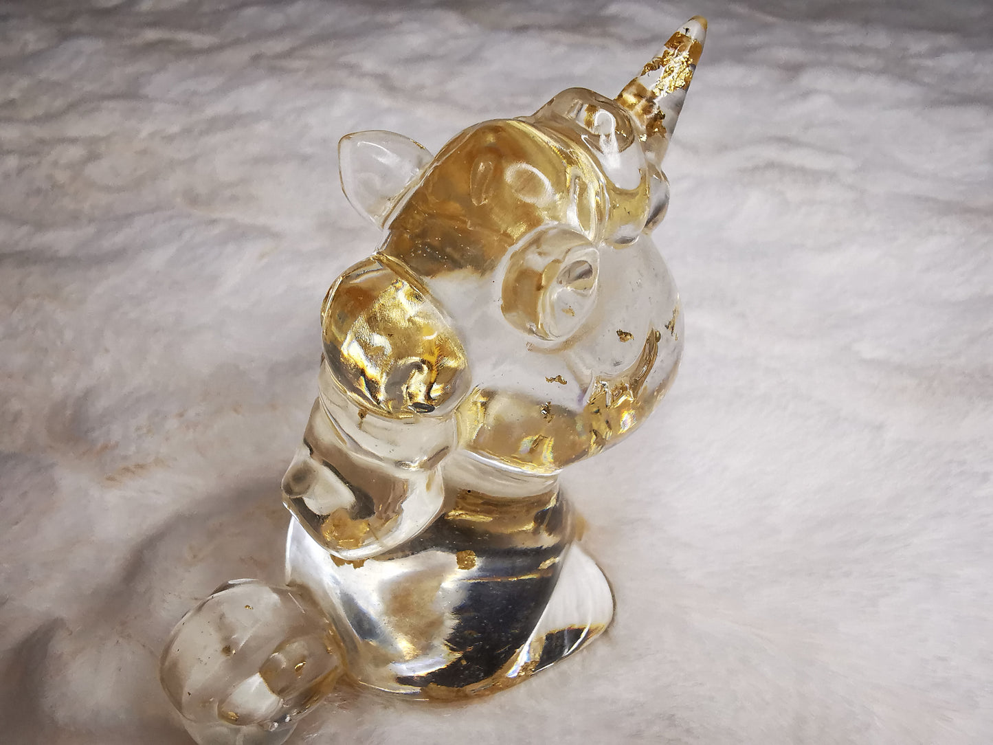 Licorne décorative transparente avec feuille d'or