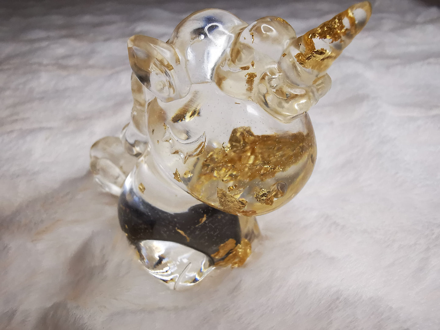 Licorne décorative transparente avec feuille d'or