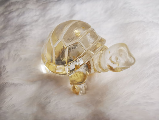 Tortue décorative transparente avec feuille d'or