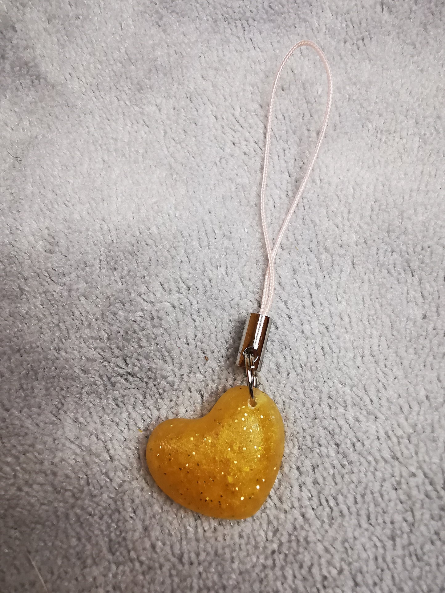 Bijoux de tel,trousse,veste ect..