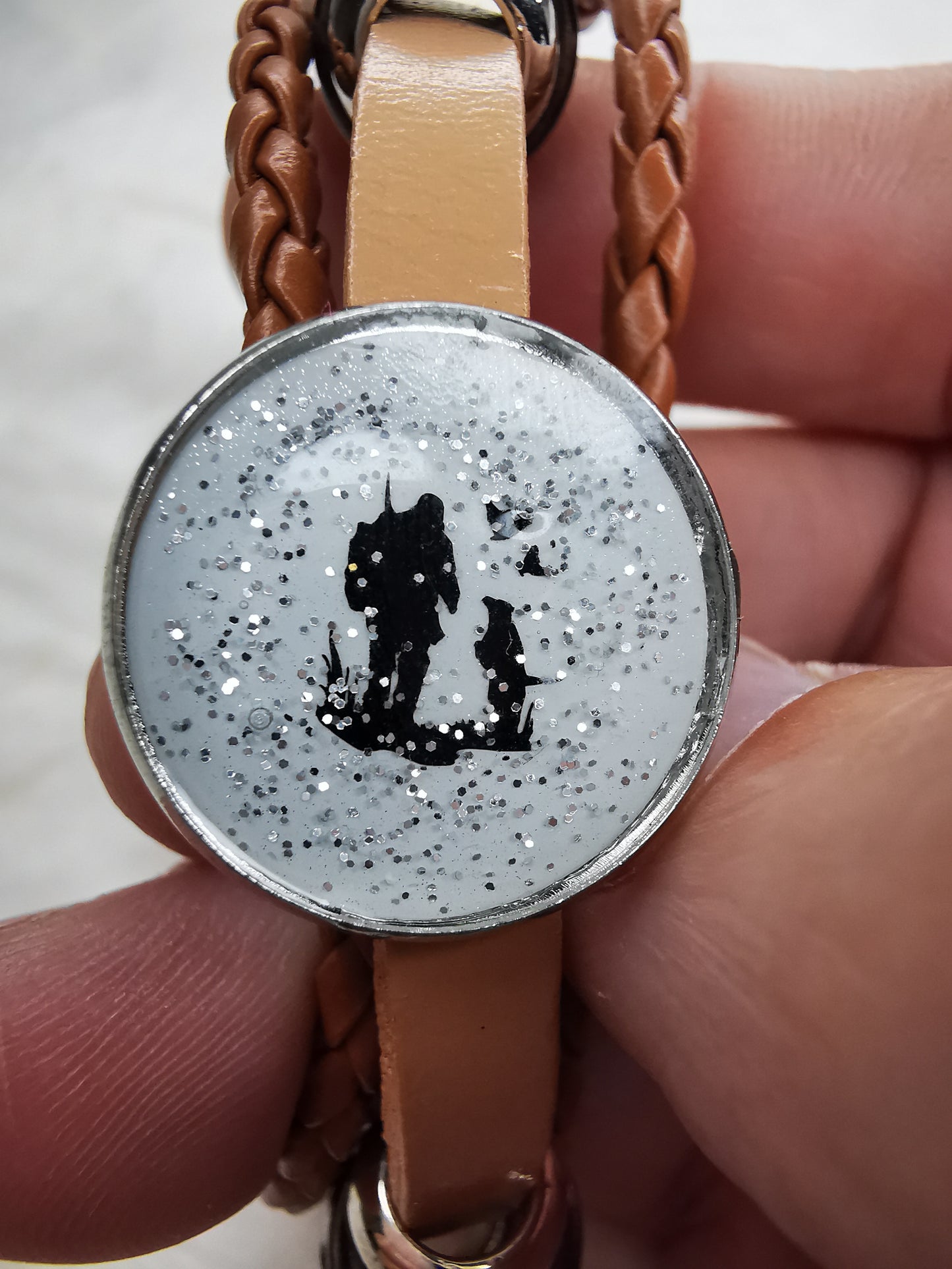 Bracelet marron réglable chasseur
