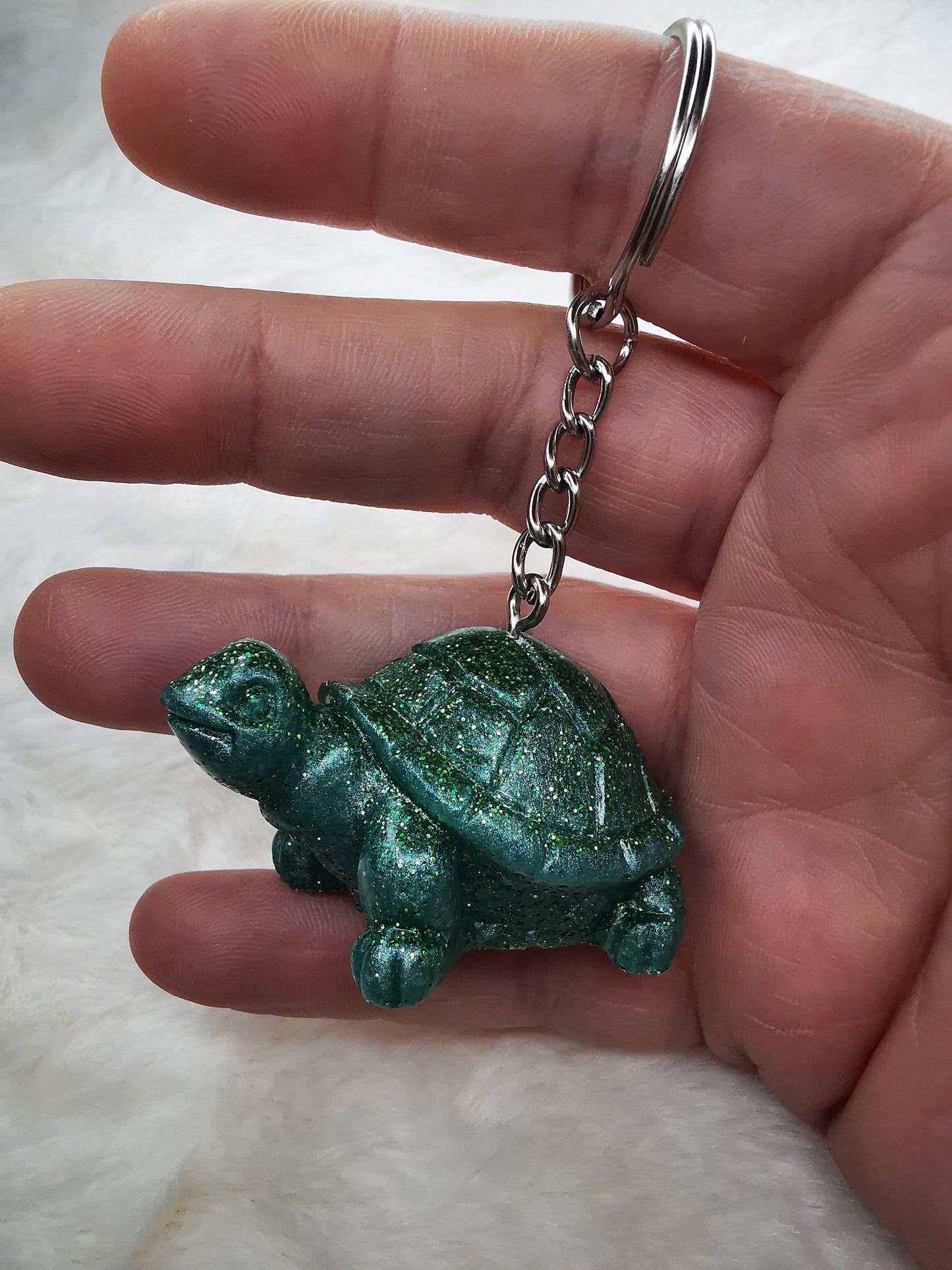 Porte clé tortue verte pailleté