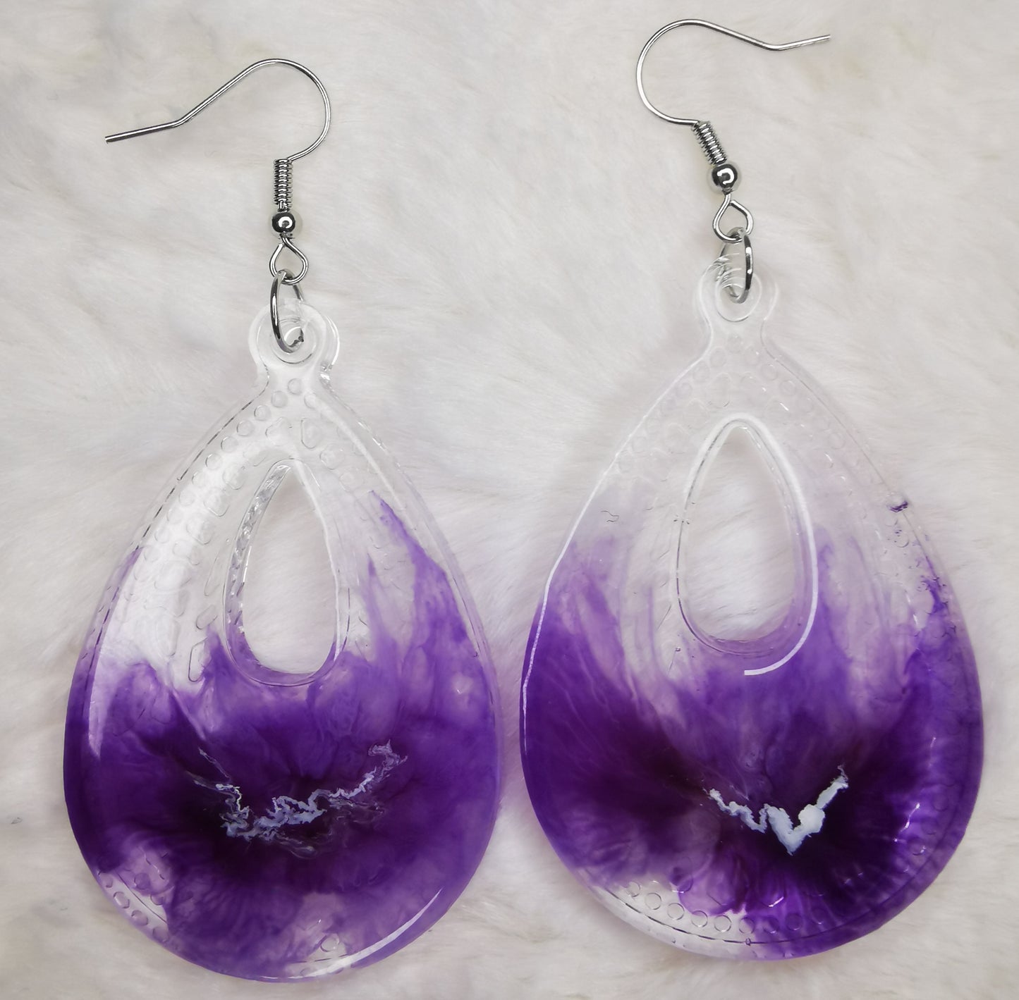 Boucles d'oreilles violette