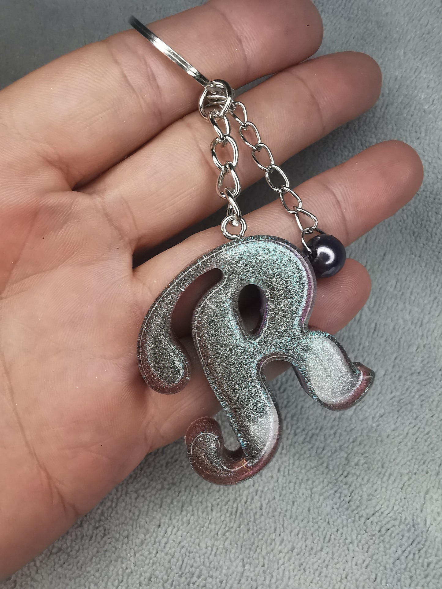 Porte clé lettre R