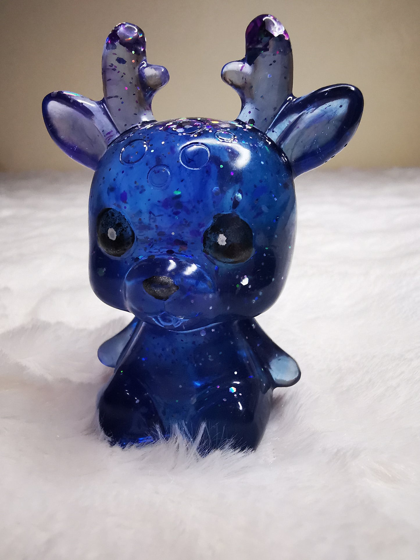 Biche décorative bleu transparente