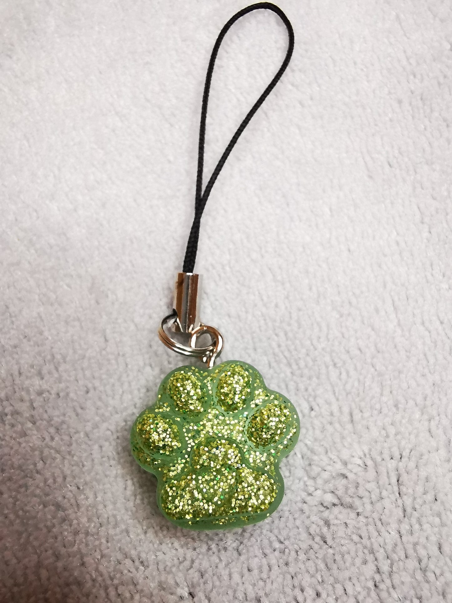 Bijoux de tel,trousse,veste ect..