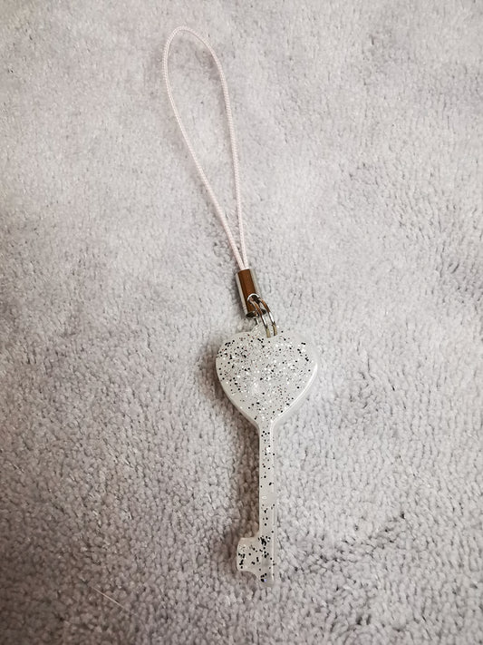 Bijoux de tel,trousse,veste ect..