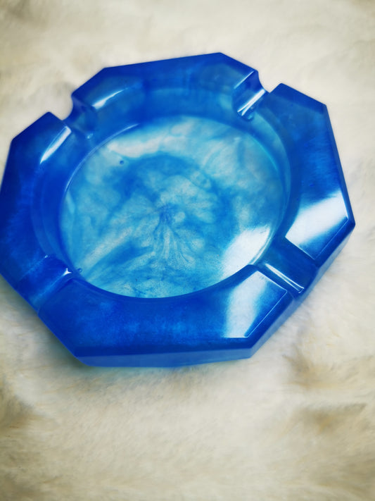 cendrier oxtogonale bleu