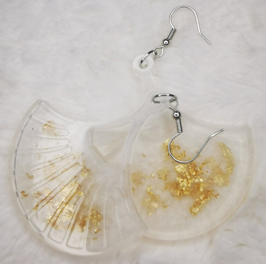 Boucles d'oreilles avec feuilles d'or